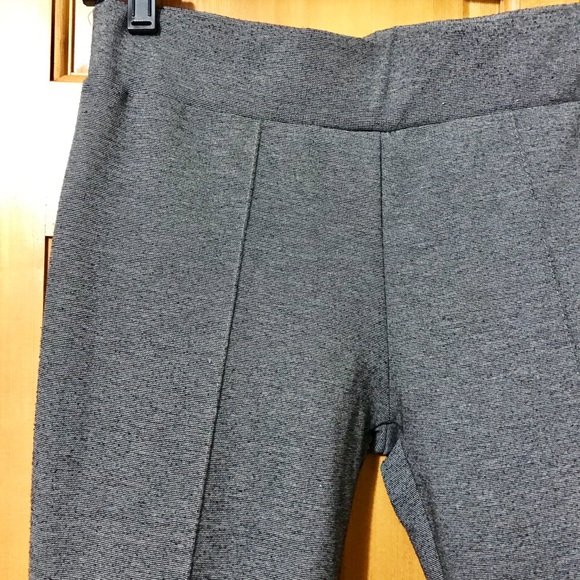 Connection 18 dressy Leggings size medium - Picture 3 of 6